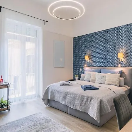 Castle Charm Apartment/ Ac 布达佩斯